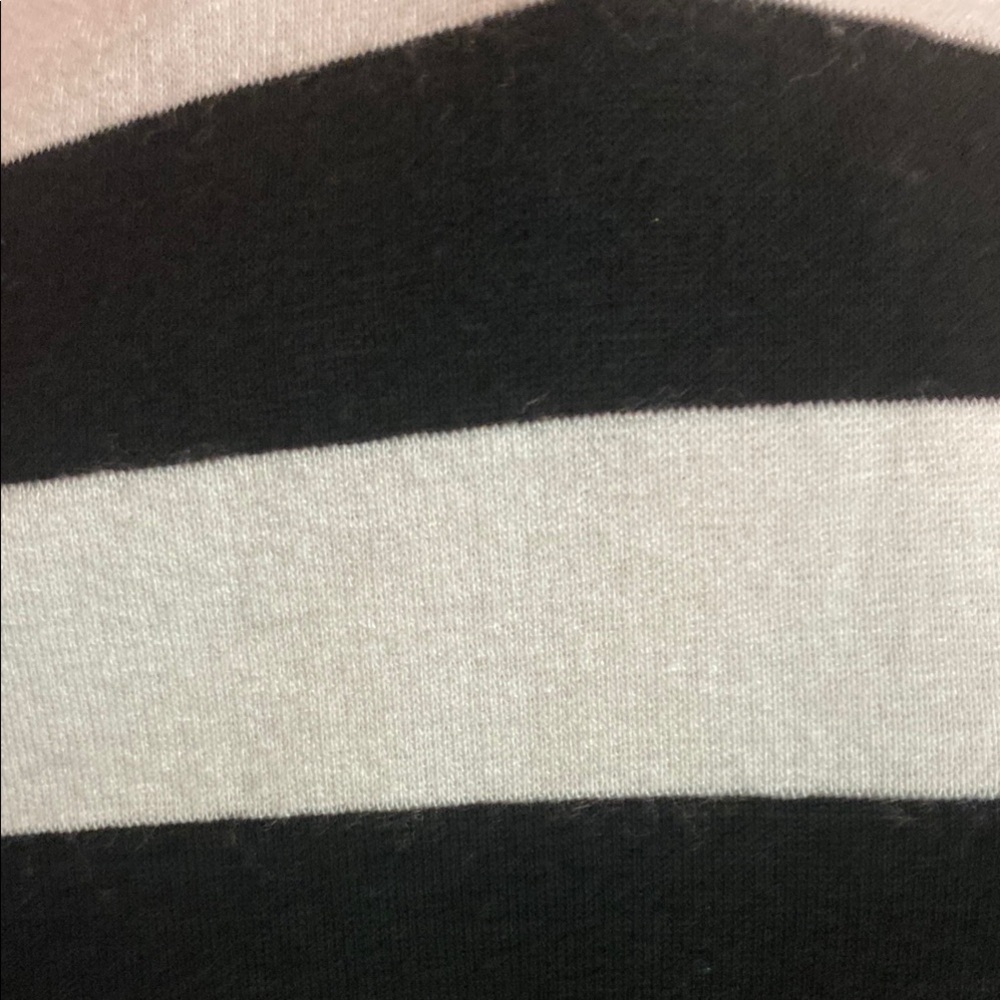 Alice and Olivia Black and White Striped Lined Sleeveless Dress - Picture 4 of 8